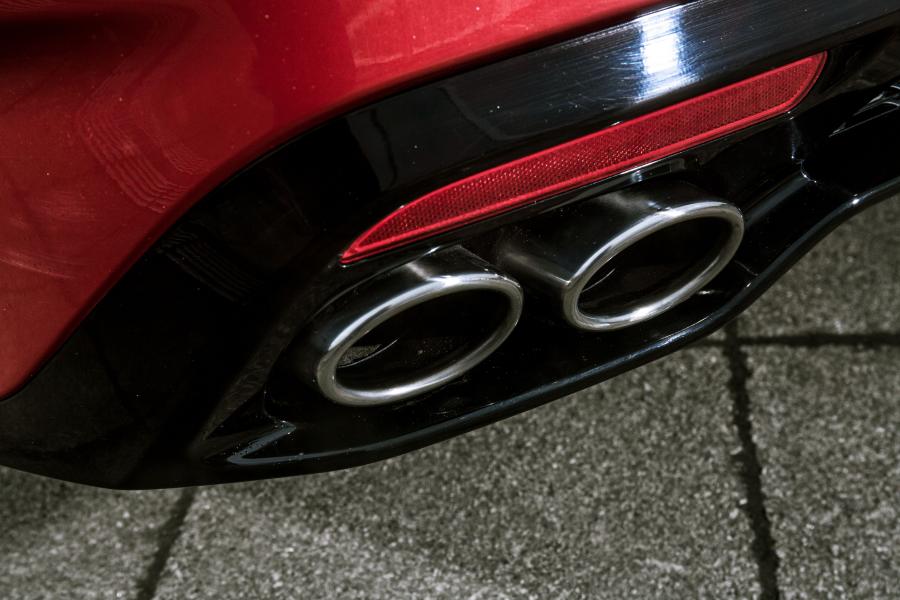 Детали экстерьера Kia Stinger GT-Line S (CK) 2017 года  (UK) (фото 17 из 41)